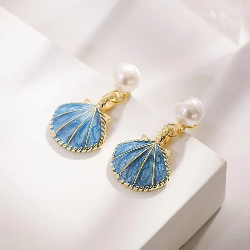 Pendientes de Concha de Vieira Azul Concha