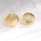 Aretes de Concha de Vieira en Oro
