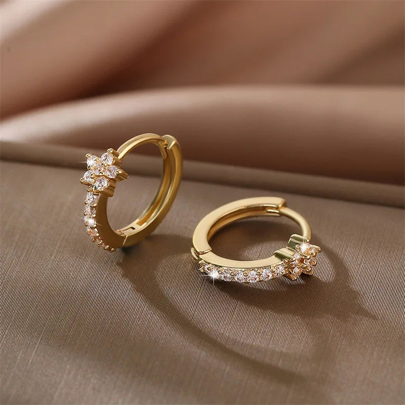 Aretes Aros Estrella con Circonio oro