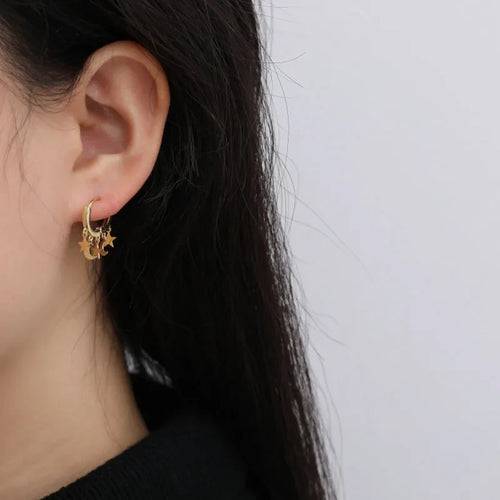 Aretes Aros Colgantes con Estrellas y Lunas en Oro