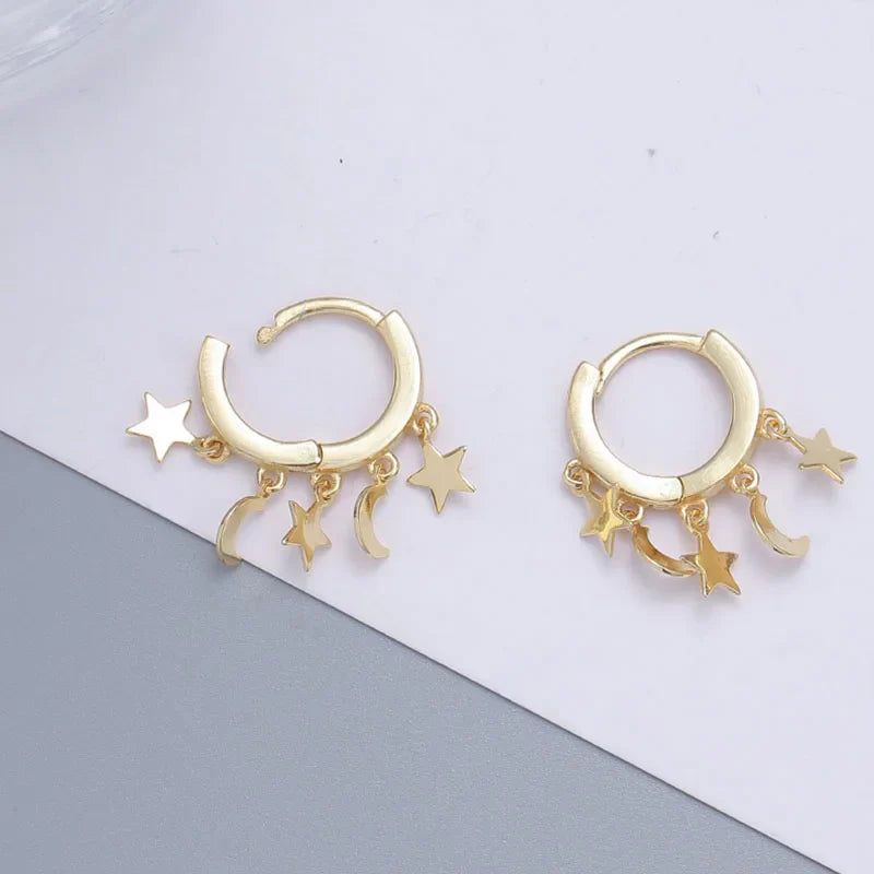 Aretes Aros Colgantes con Estrellas y Lunas en Oro