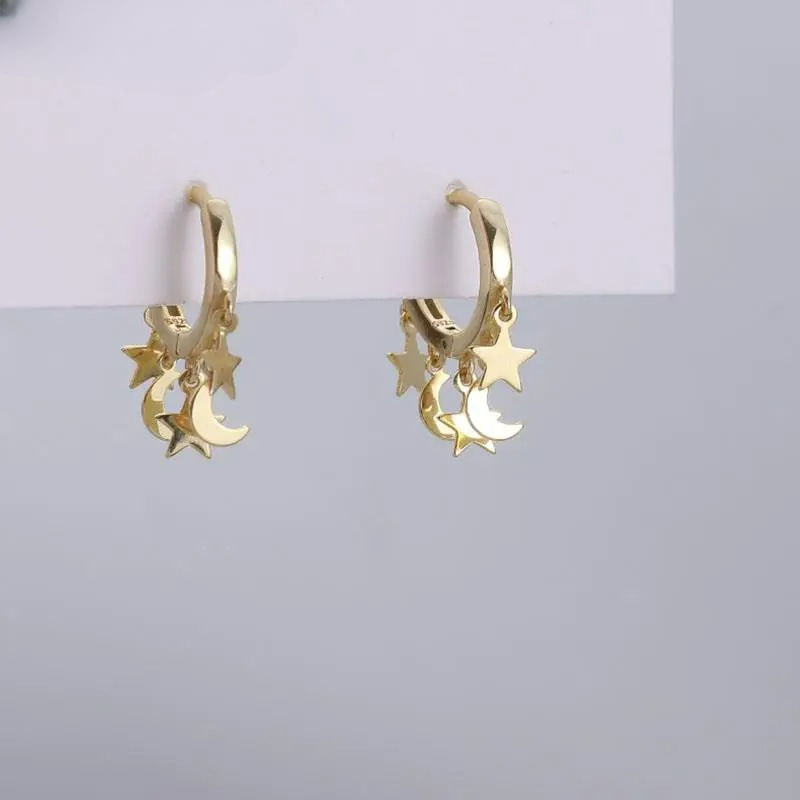 Aretes Aros Colgantes con Estrellas y Lunas en Oro