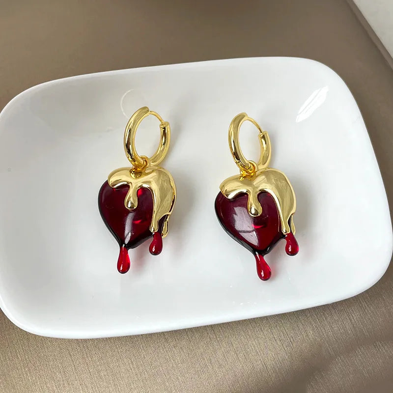 Aretes Aros Fundidos en Forma de Corazón de Oro