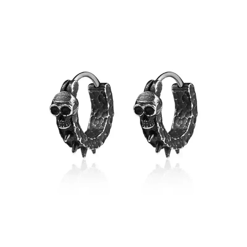 Aretes de Aro Góticos con Calavera