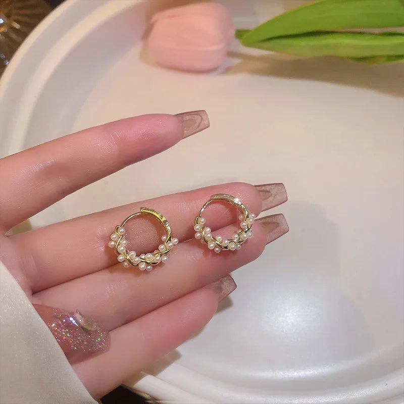 Aretes de Aro para Mujer con Perlas doradas