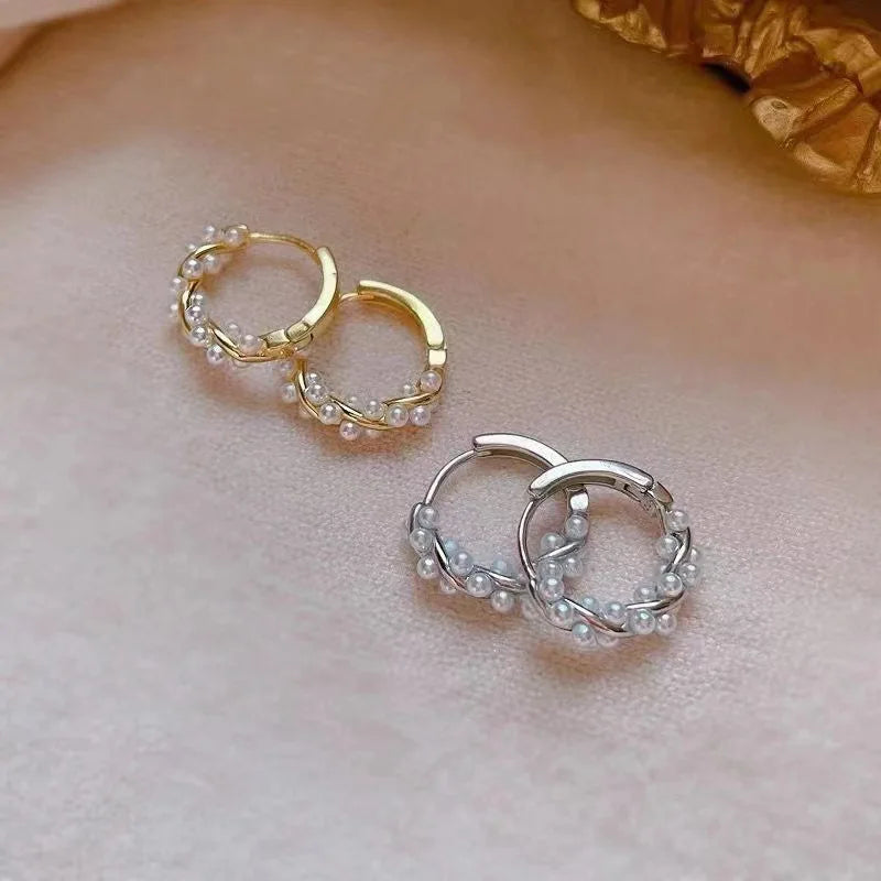 Aretes de Aro para Mujer con Perlas plateadas
