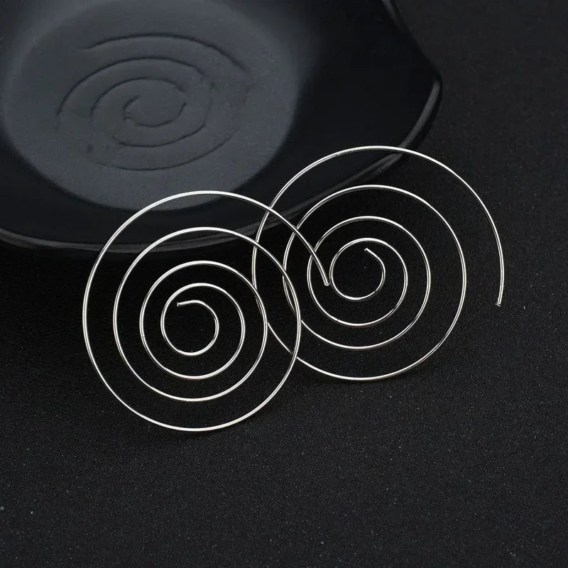Aretes de Aro Espiral para Mujer en Plata