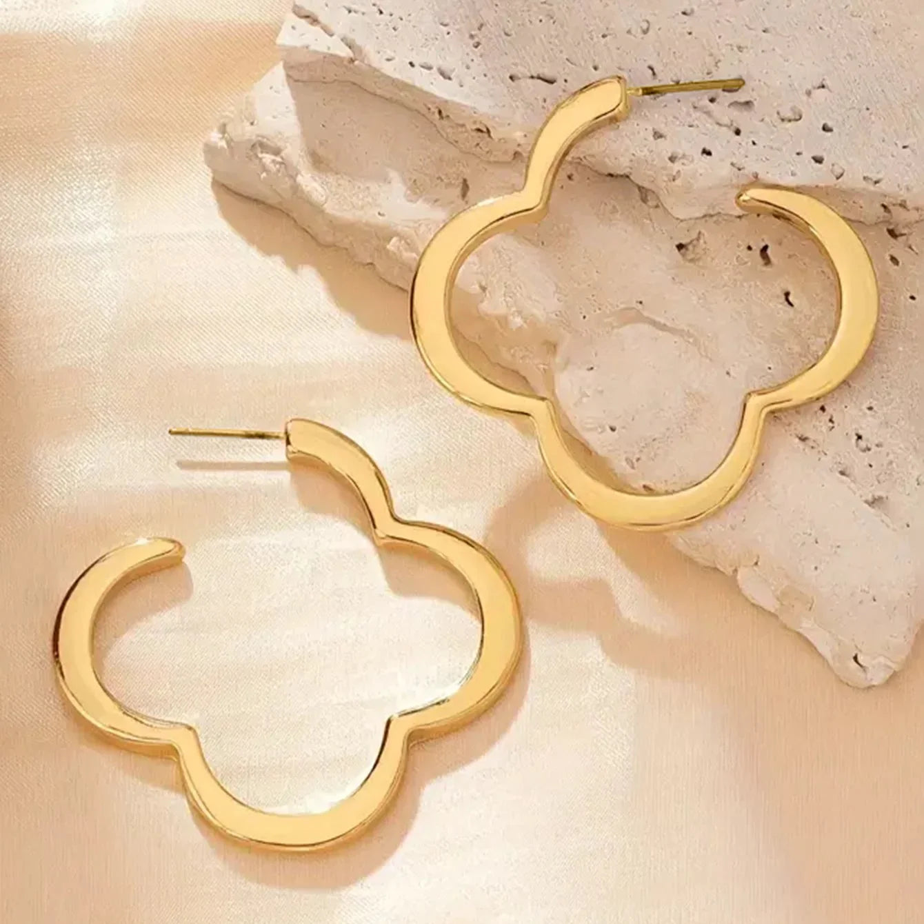 Aretes Aros Trébol de 4 hojas