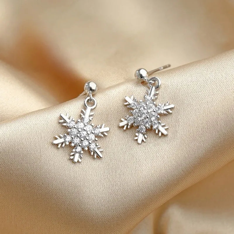 Aretes Colgantes de Invierno Copo de Nieve para Mujer en plata