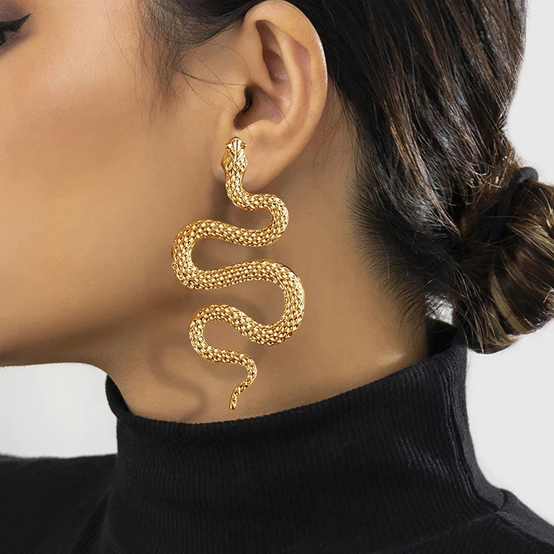 Aretes Largos Serpiente oro