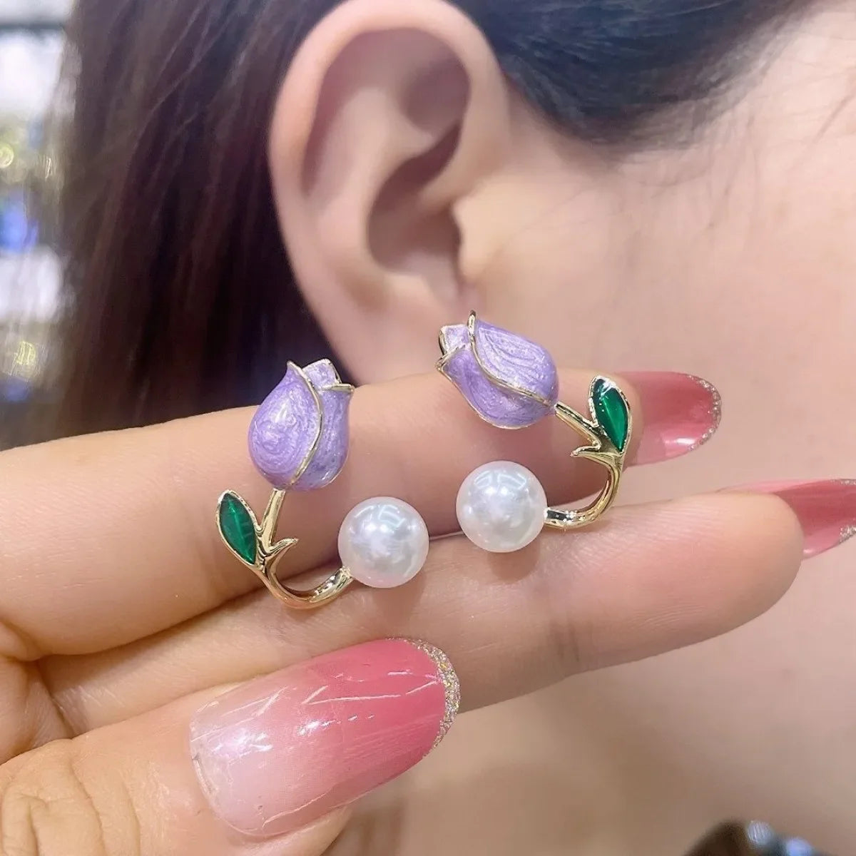 Pendientes colgantes Flor de Tulipán y Perla violeta