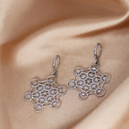 Aretes Colgantes Plateados Cubo de Metatrón