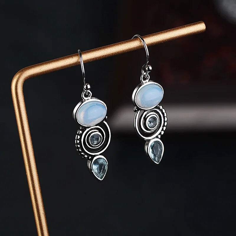 Aretes Colgantes con Zirconia y Piedra de Luna