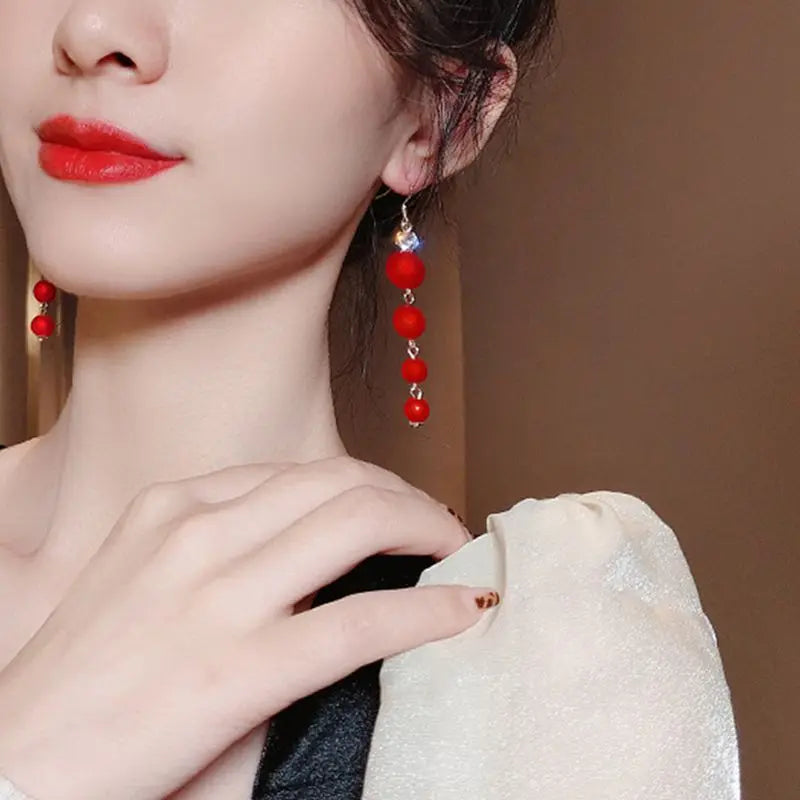 Aretes Colgantes Bolas de Navidad Rojas para Mujer