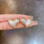 Aretes Colgantes de Corazón para Mujer en Oro