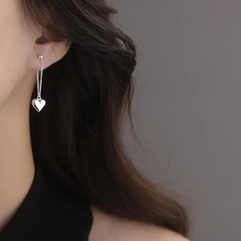 Aretes Colgantes en Forma de Corazón