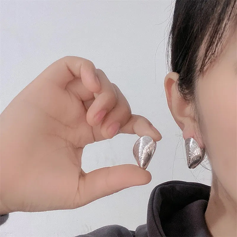 Aretes Colgantes de Conchas y Mejillones en plata
