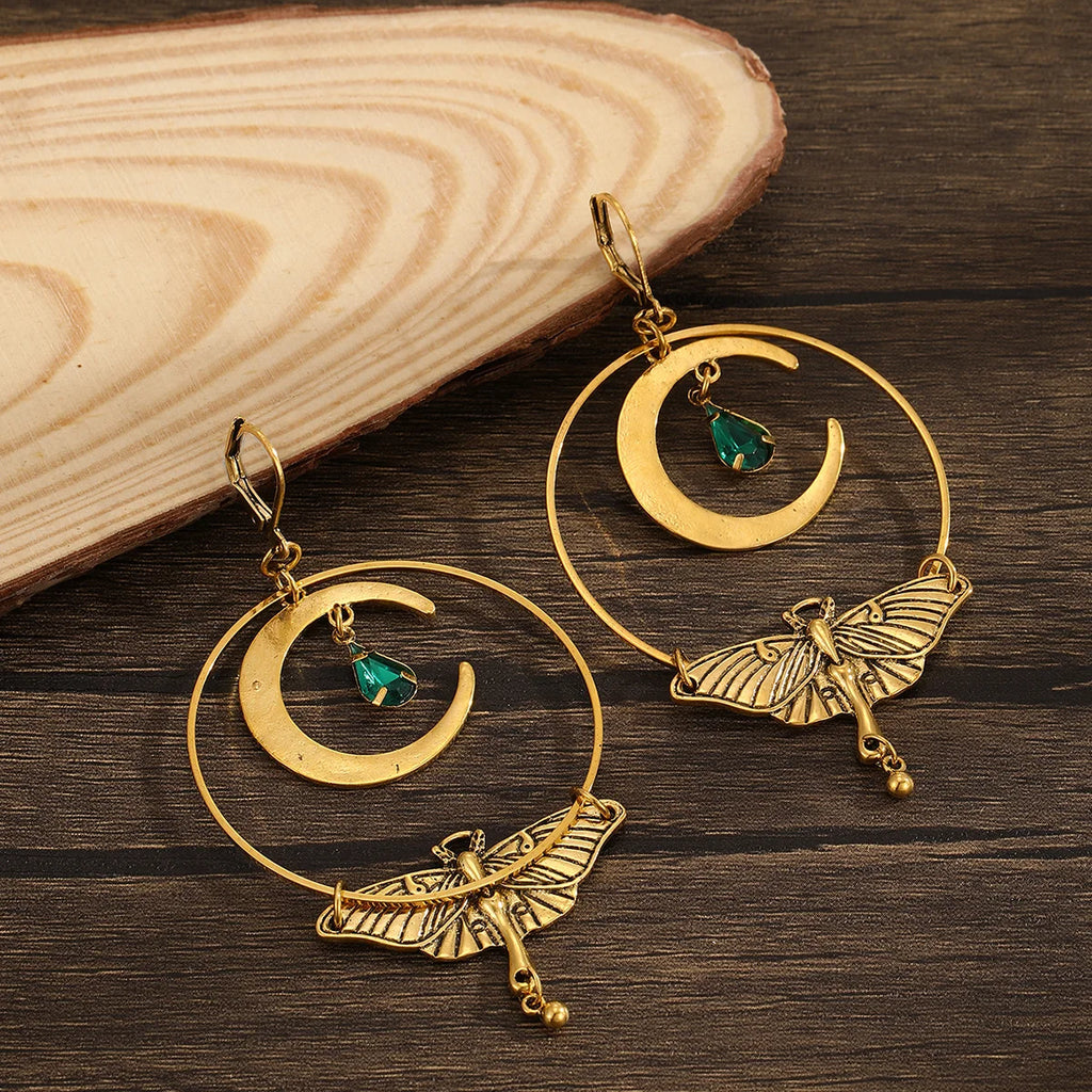 Aretes Colgantes de Media Luna y Mariposa Nocturna