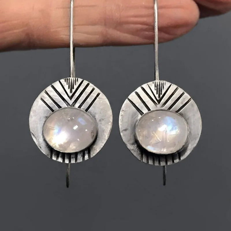 Aretes Colgantes Étnicos con Piedra de Luna