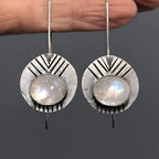 Aretes Colgantes Étnicos con Piedra de Luna