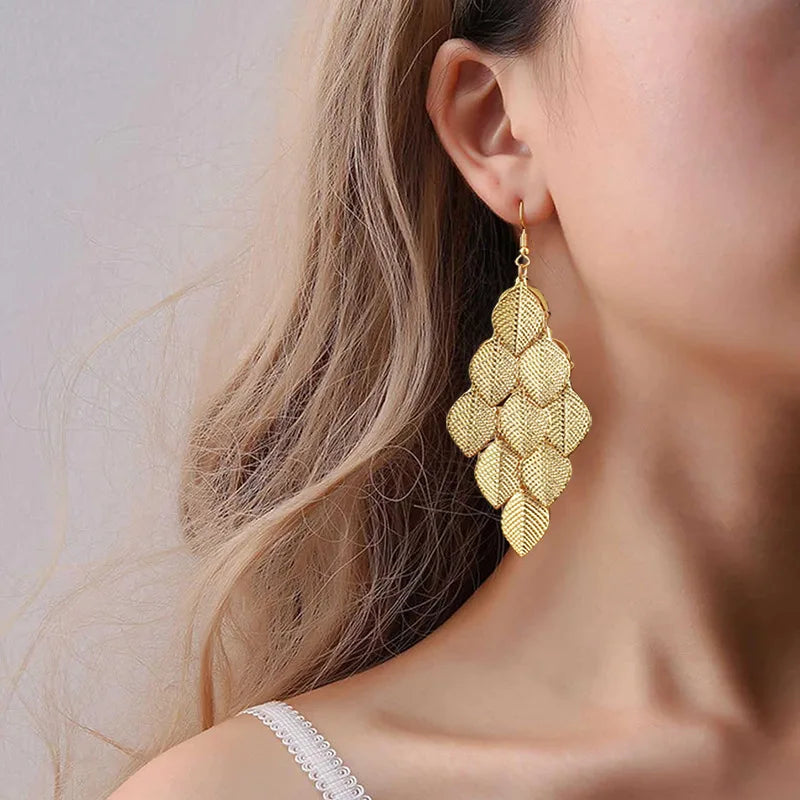Aretes Colgantes de Hojas para Mujer en Oro