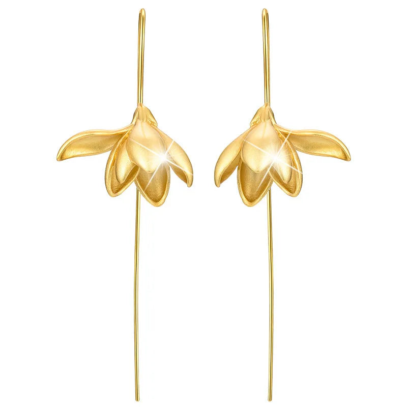 Aretes Colgantes Flor de Magnolia de Oro