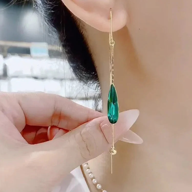 Aretes Colgantes Gota de Agua con Circón Verde