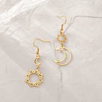 Aretes Colgantes Luna y Sol oro
