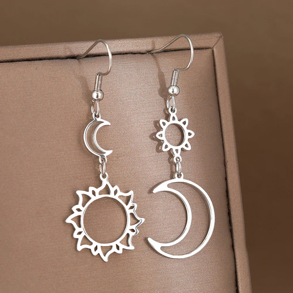 Aretes Colgantes Luna y Sol plata