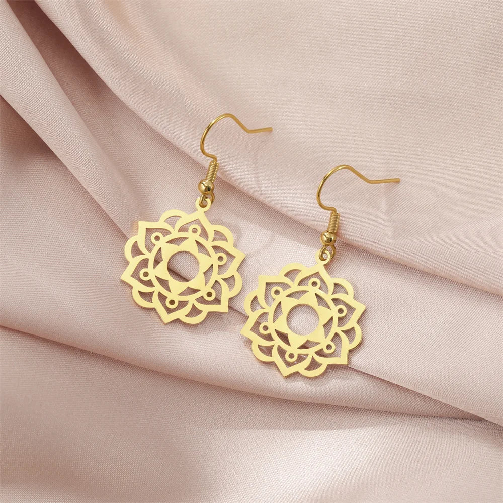 Aretes Colgantes Mandala para Mujer en Oro