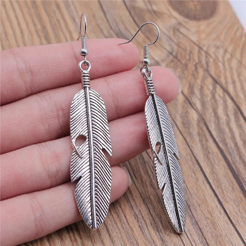 Aretes Colgantes de Plumas para Mujer en plata