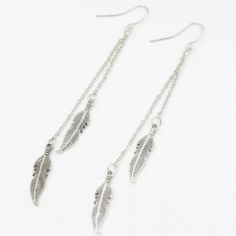 Aretes Colgantes de Plumas en Plata