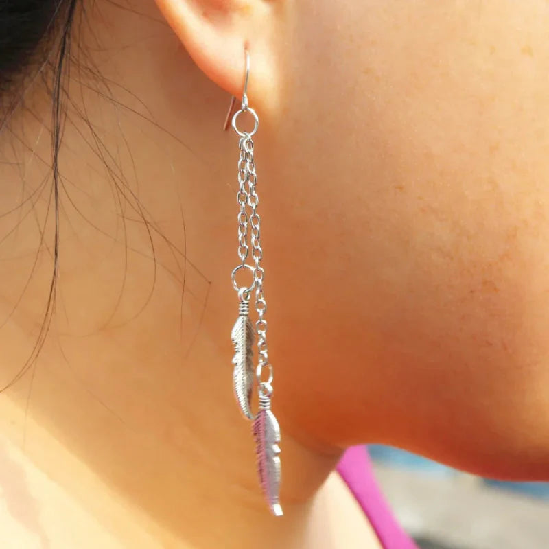 Aretes Colgantes de Plumas en Plata