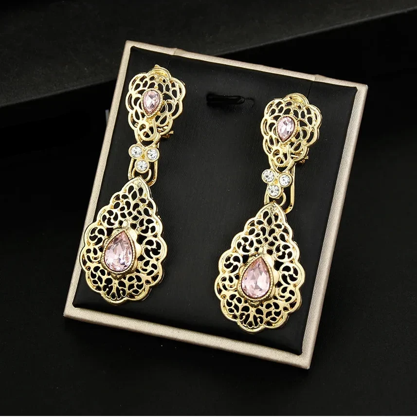Aretes colgantes para mujer árabe para boda rosa