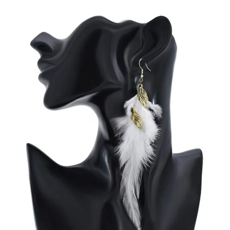 Aretes Colgantes Elegantes con Plumas 2