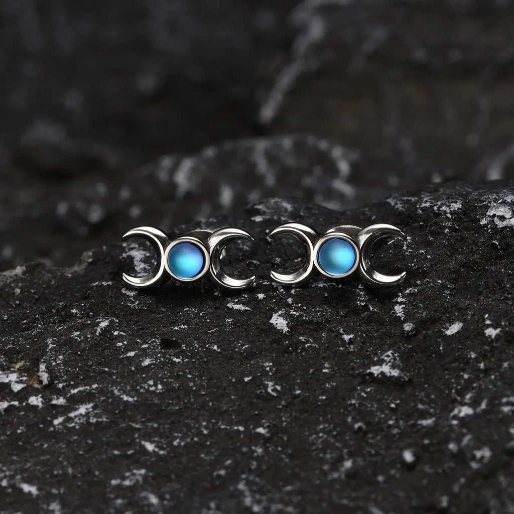 Aretes Triple Luna Clavos Hechicería Wicca Mujer