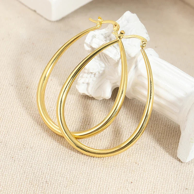 Pendientes vintage exclusivos color oro 