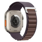Pulsera Apple Watch con hebilla deportiva violeta