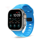 Correa Apple Watch de silicona quirúrgica azul cielo