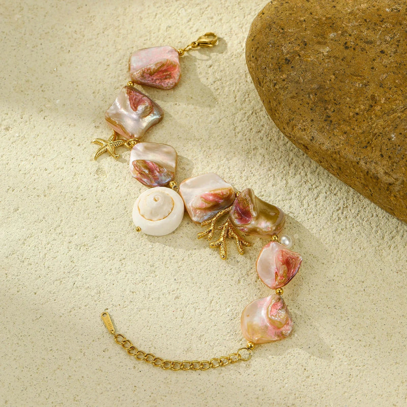 Pulsera Coquillage con Hermosas Perlas de Nácar