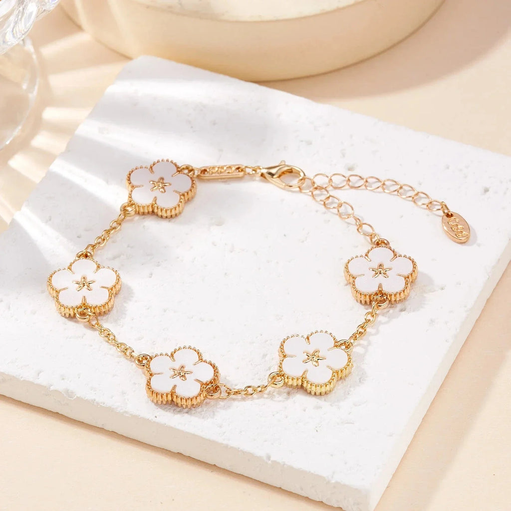 Pulsera con Flores para Mujer blanca