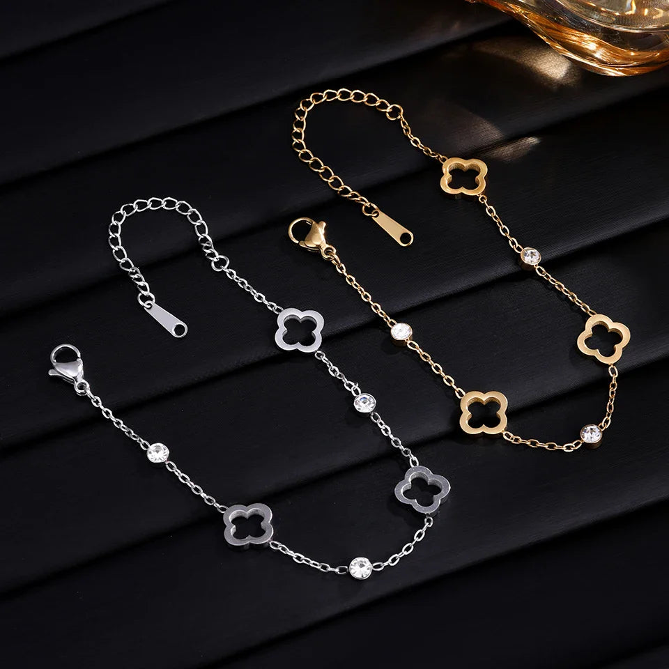 Pulsera con Tréboles de 4 Hojas con Circonio plateado