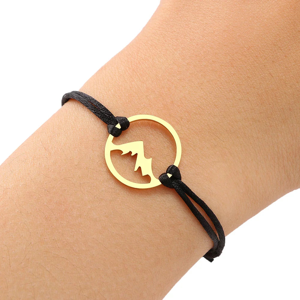 Pulsera de Cordón con Colgante Redondo de Montaña
