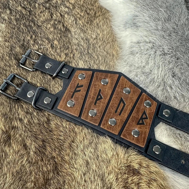 Pulsera Vikinga con Runas Celtas marrón