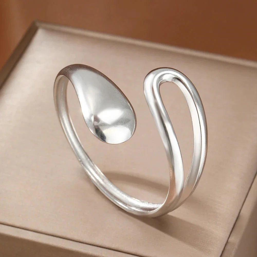 Pulsera Gourmette Elegante con Gota de Agua plata