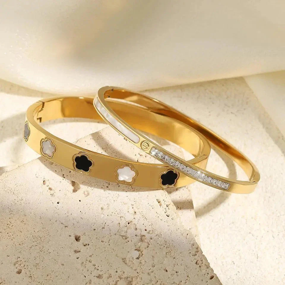 Pulsera Gourmette Flores Delicadas de 5 pétalos b