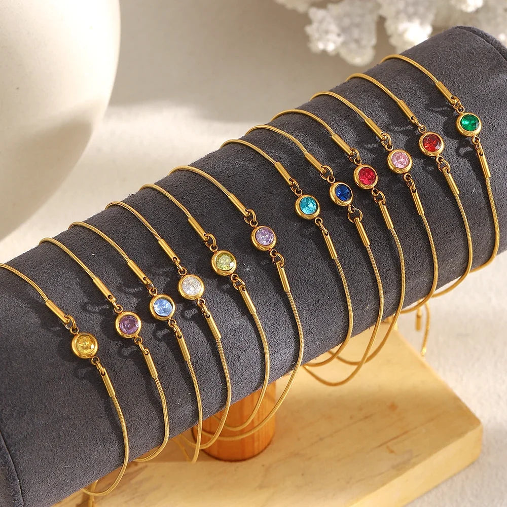 Pulsera rígida con piedra de nacimiento de color enero