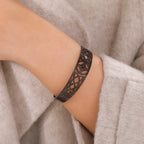 Pulsera Nudo de Bruja Gourmette Protección Wicca negro
