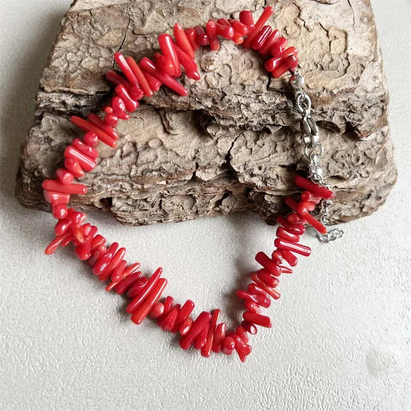 Pulsera ajustable de coral rojo