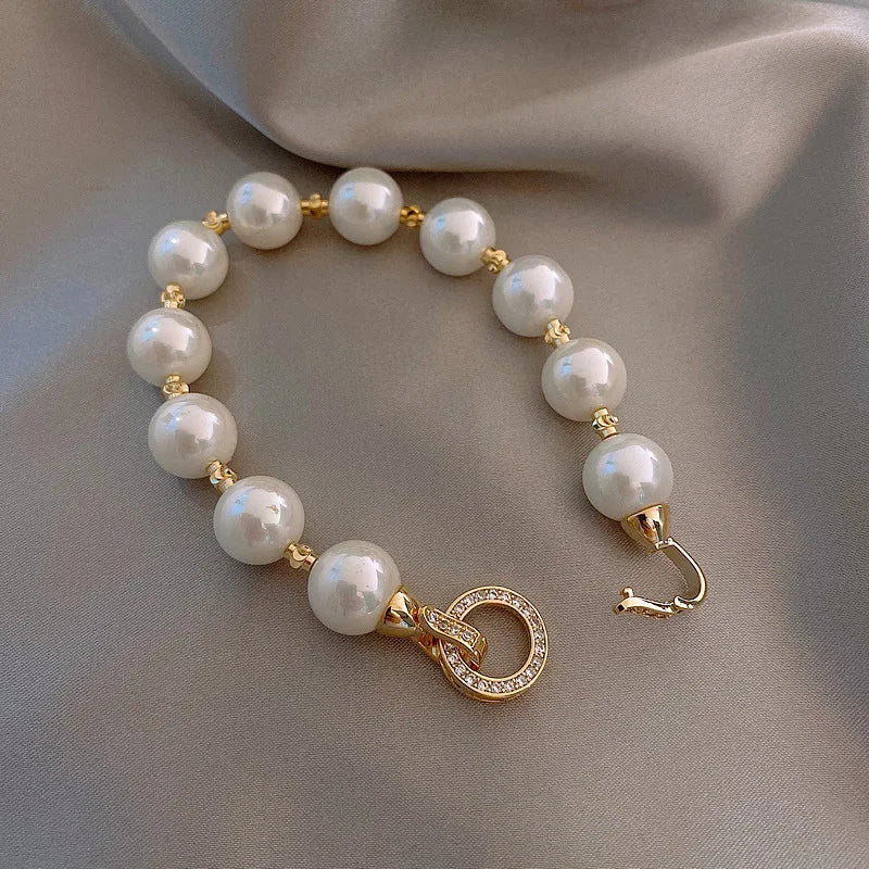 Pulsera Retro de Perlas y Circonio